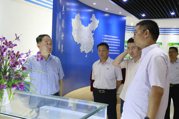 不忘初心，牢記使命： 通用技術(shù)投資公司與隆華集團(tuán)以黨建交流凝聚發(fā)展內(nèi)生動(dòng)力