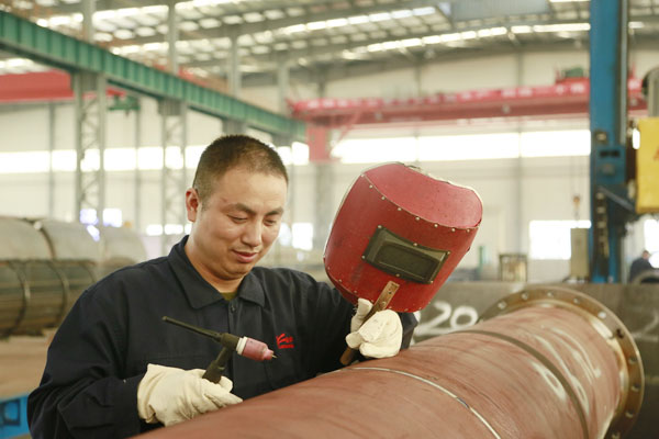 “隆華勞模的青春回答”系列報(bào)道之洛陽市五一勞動(dòng)獎(jiǎng)?wù)芦@得者郭戰(zhàn)喜